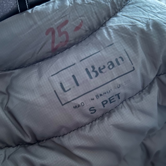 Black LL bean light weight down jacket - Picture 4 of 4